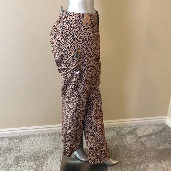 Obermeyer Harlow Ski Pants / Snow Pants In Leopard Print - Picture 8 of 16
